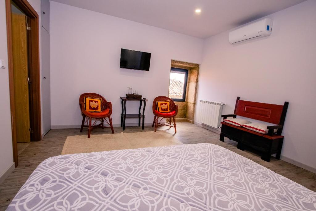 A Queijaria - Chambre Familiale Avec Salle De Bain Privée
