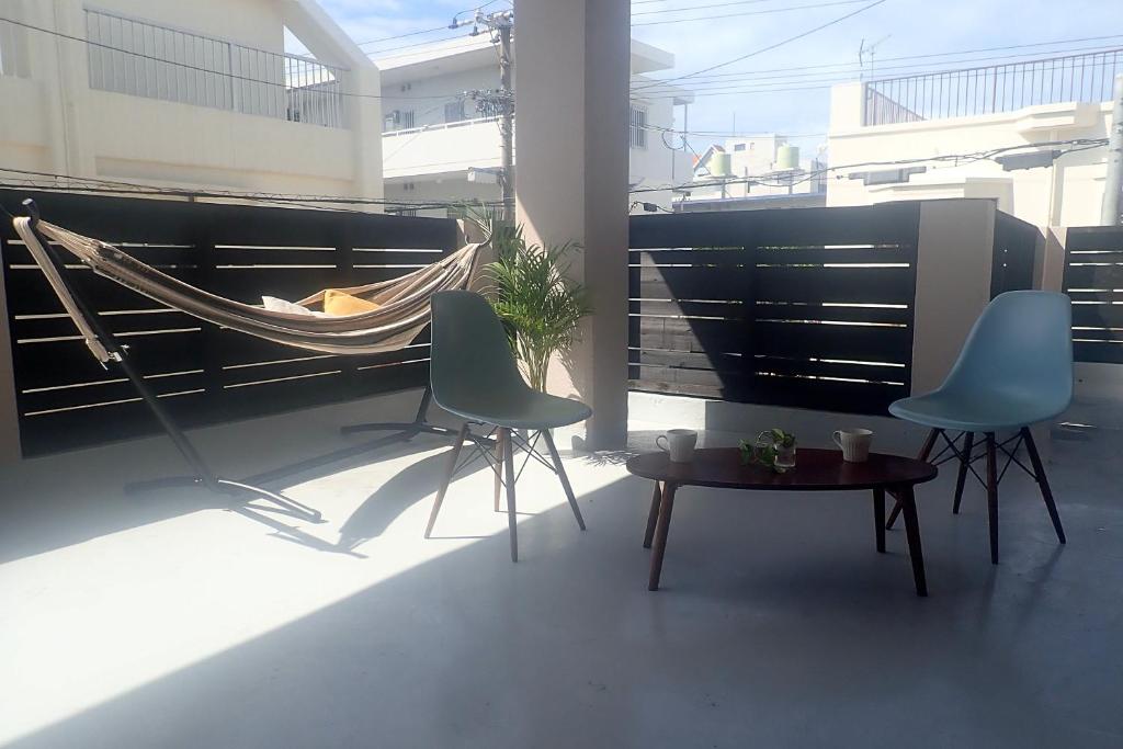 Balkón nebo terasa v ubytování Guest House Ishigaki