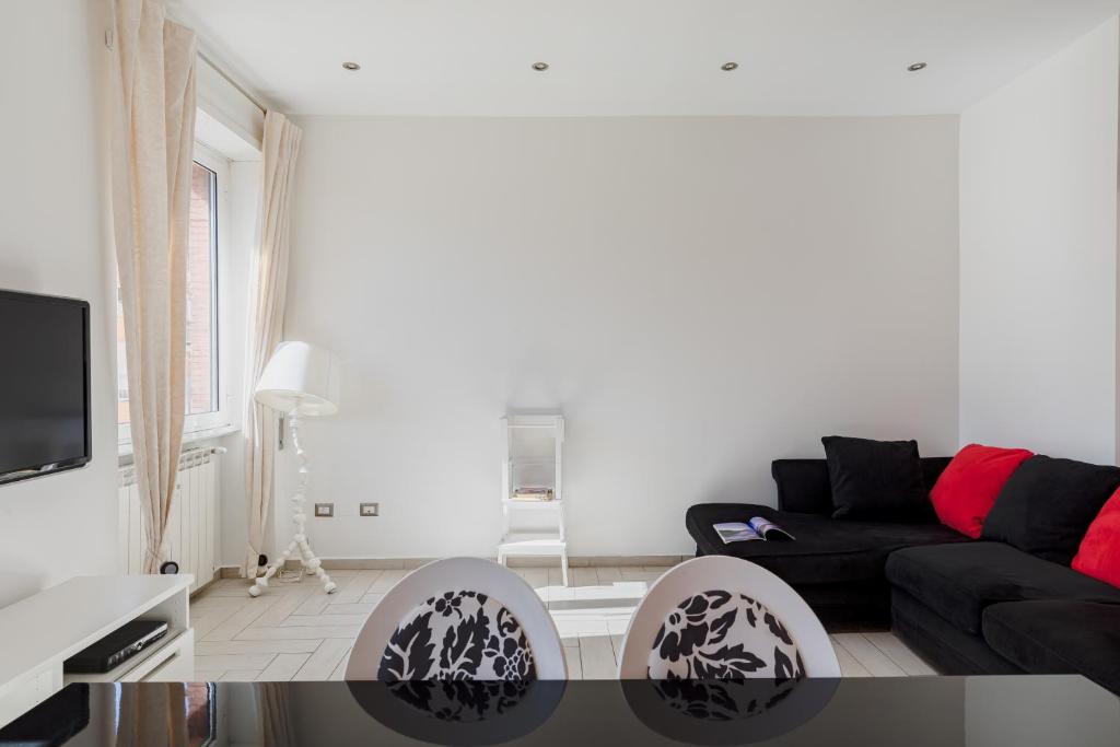 A seating area at Casa Flo