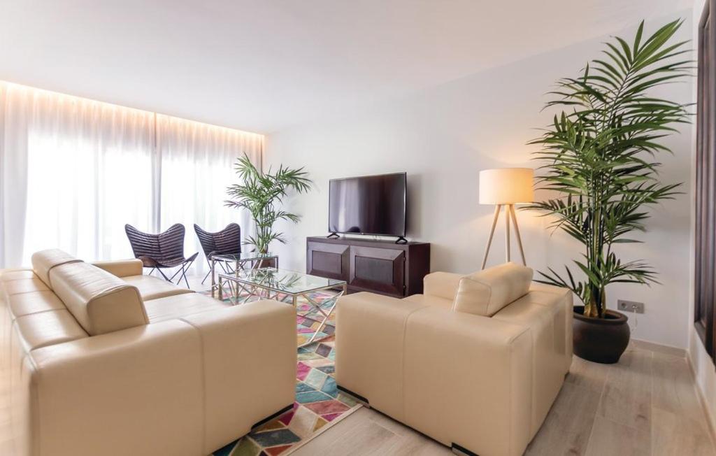 Villa Pinomar (Španielsko Marbella) - Booking.com
