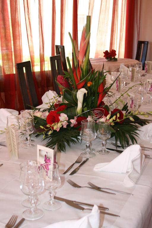 Restaurace v ubytování Hôtel Morris