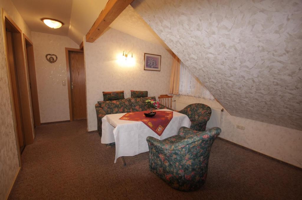 Pension Barbara - Two-Bedroom Apartment - Annex