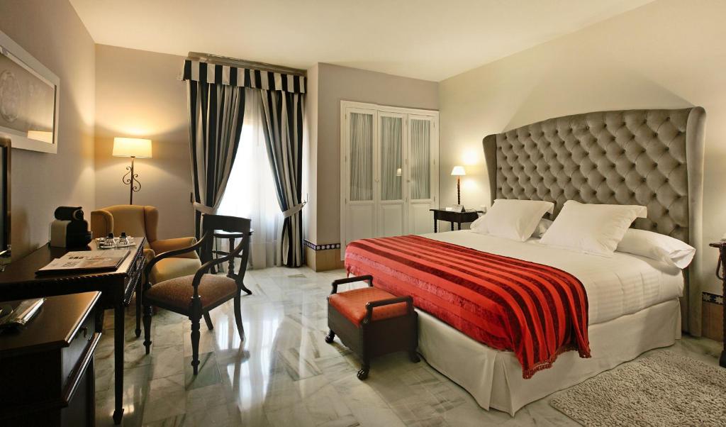 Alcázar de la Reina, Carmona – Updated 2022 Prices