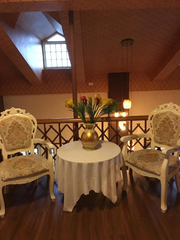 Posezení v ubytování 稻哪趣田園民宿 平價villa