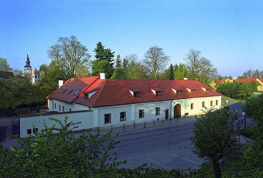 Budova, kde se hotel nachází