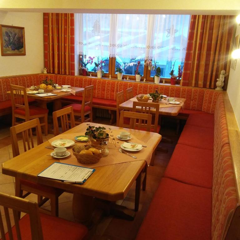 Restaurace v ubytování Pension Theresia