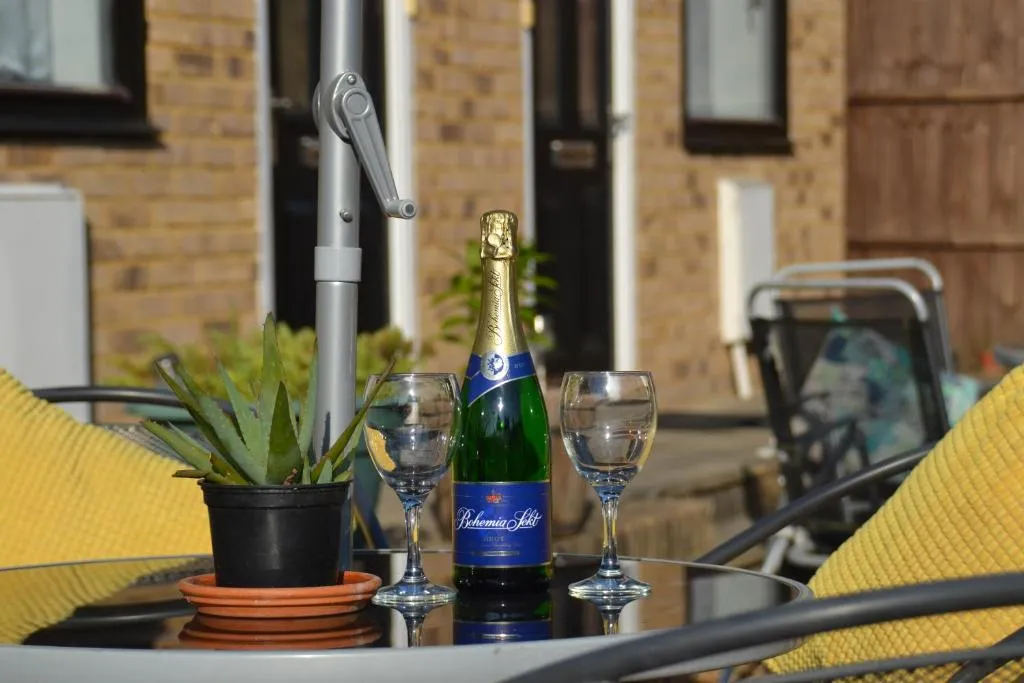 Family & Corporate Stay MEWS APARTMENTS, Cambourne, United Kingdom