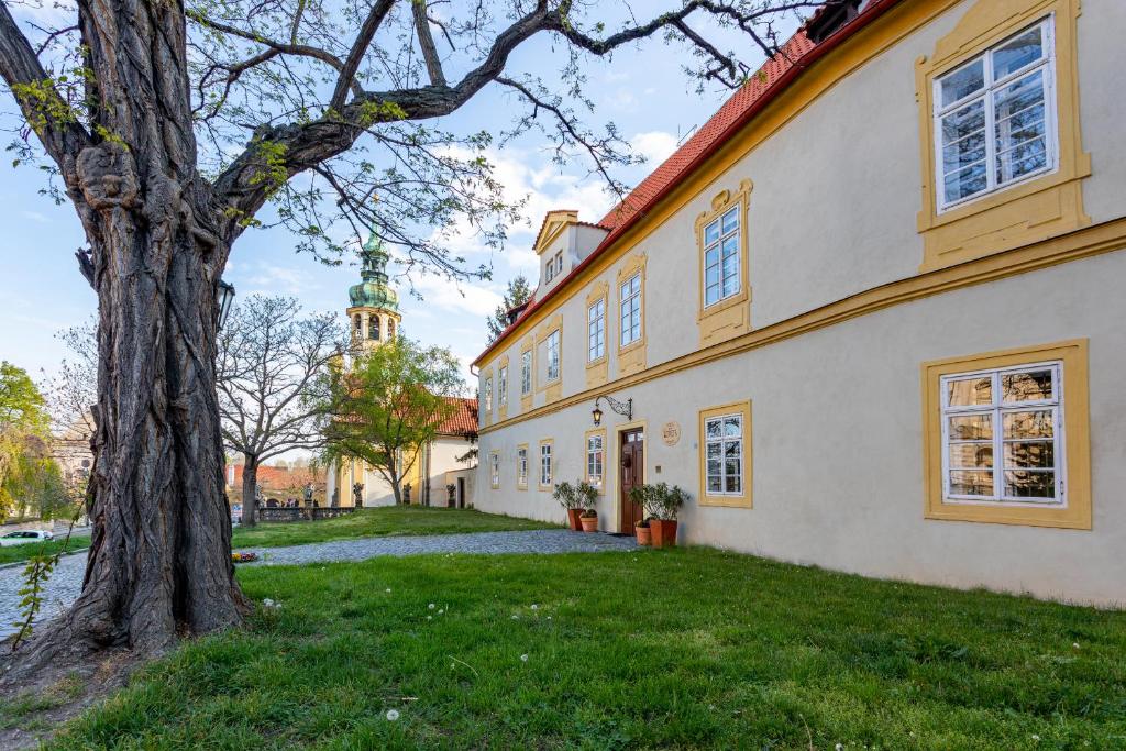 Zahrada ubytování Loreta Hotel