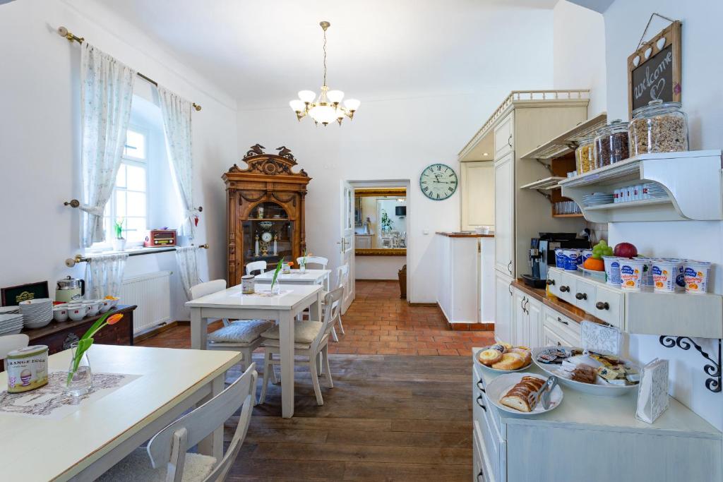 Loreta Hotel - Resim 16