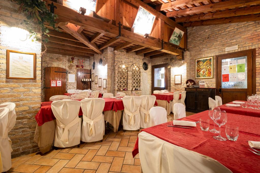 Restaurace v ubytování Principato Di Ariis