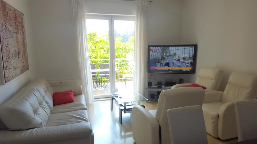 Apartments Laus - 16