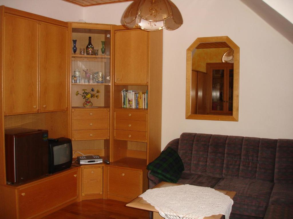 Posezení v ubytování Apartment Janschitz Gundersheim