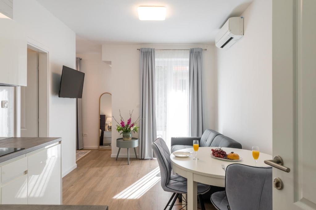 CAPITAL Apartments and Rooms - 17