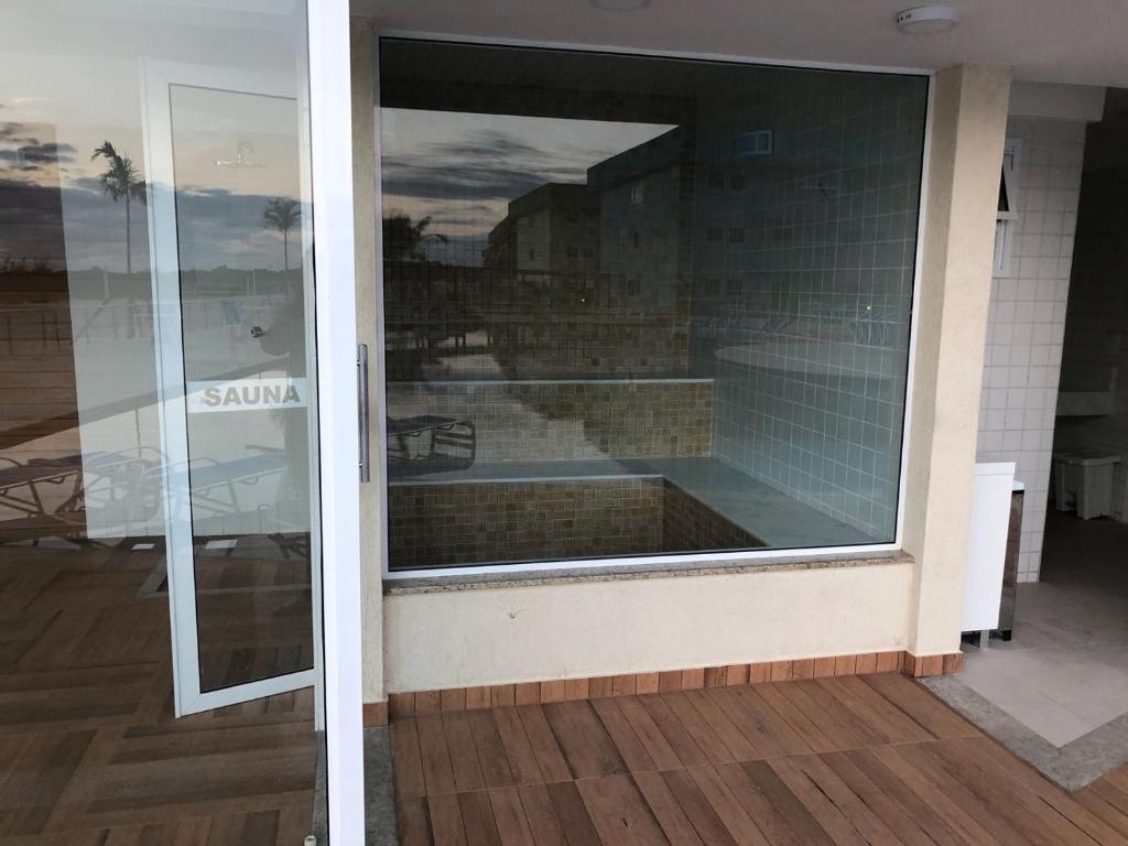  Apratamento de frente e com vista para a Lagoa.