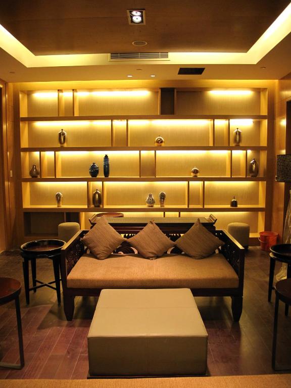 Posezení v ubytování Crowne Plaza Xiangyang by IHG