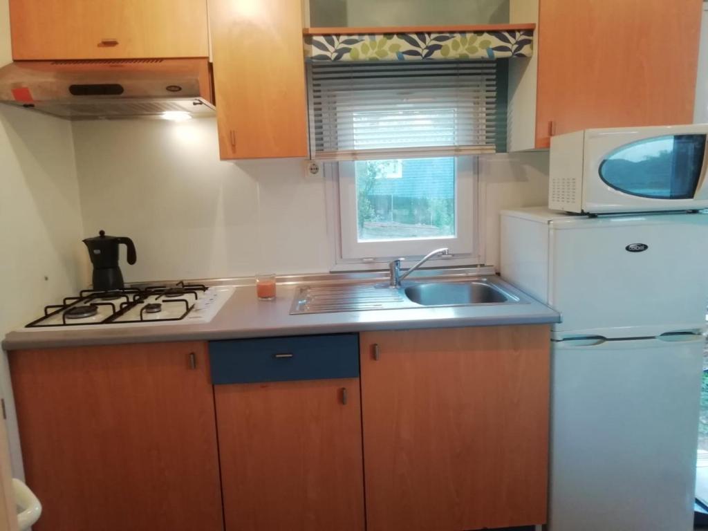 Kuchyňa alebo kuchynka v ubytovaní Casita Altair