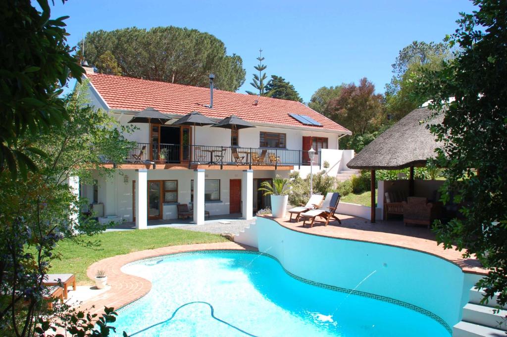 Villa Helderberg - Housity