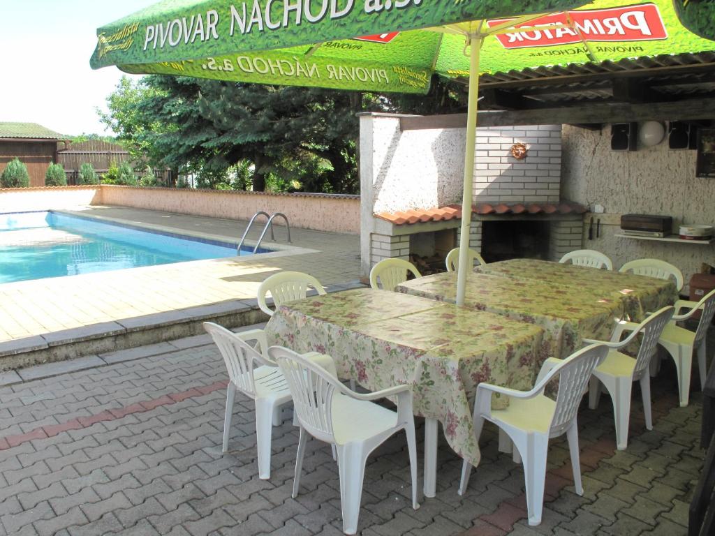 Bazén v ubytování Apartmán Real nebo v jeho okolí