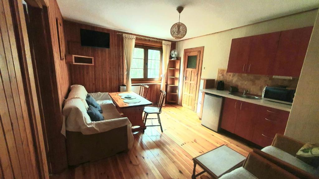 Gościniec Jawor - Familiekamer Met Badkamer