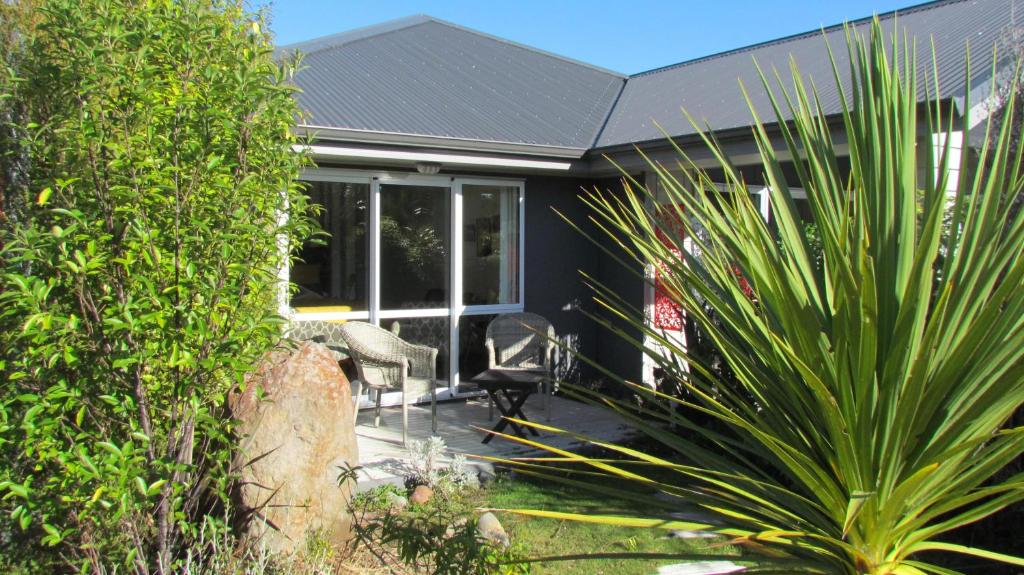 A garden outside Tongariro Suites