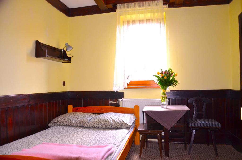 Ośrodek Wypoczynkowo-Szkoleniowy HALNY - Chambre Simple Avec Salle De Bains Privative