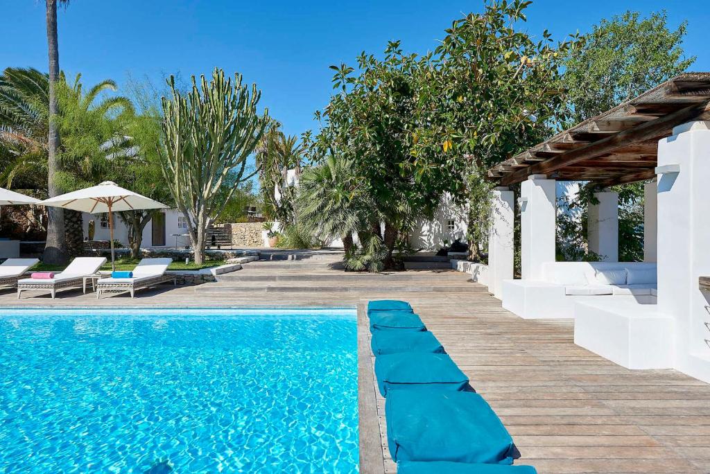 Beautiful 5 Star Villa with Private Pool, Ibiza Villa 1047 ...