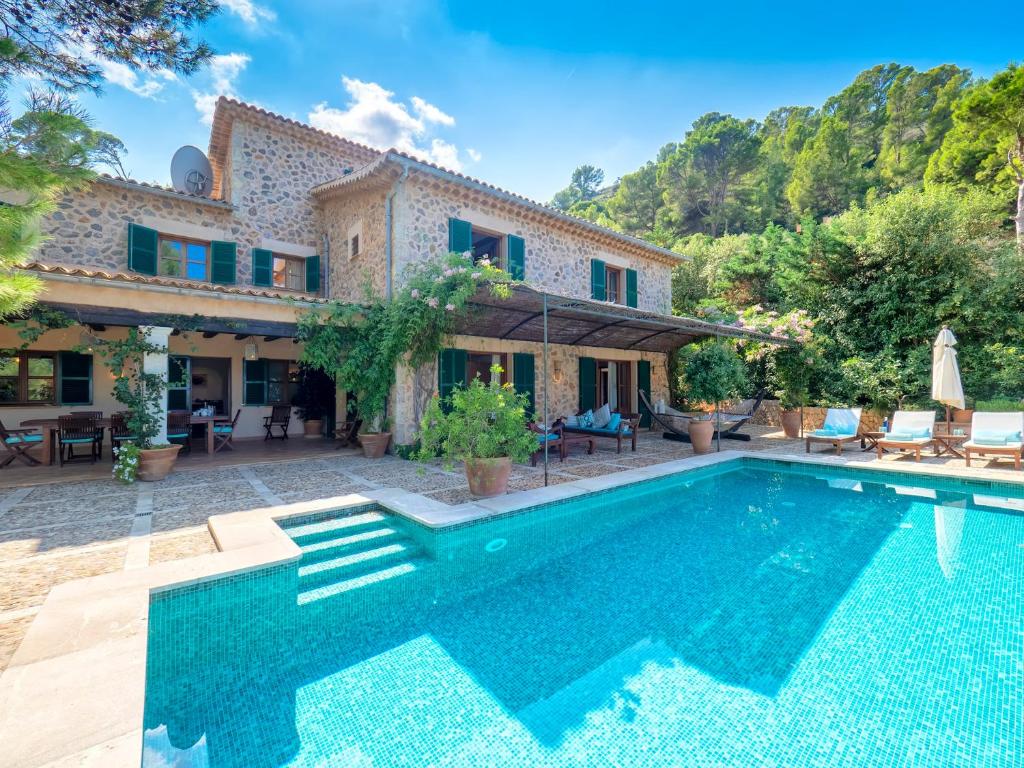 Imagine Your Family Renting This Luxury Villa, Mallorca Villa 1012, Deia, Spanyol - Booking.com