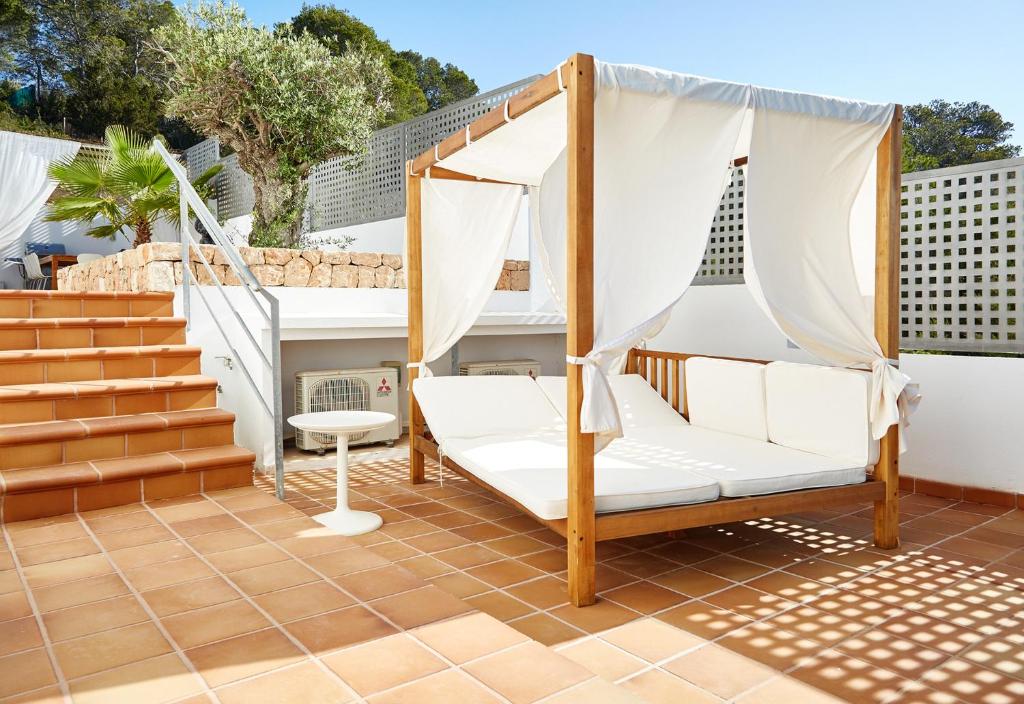 Rent Your Luxury 5 Bedroom Villa, San Jose Villa 1061, Sant ...