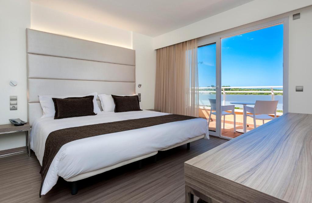 Insotel Cala Mandia Resort - Superior Suite