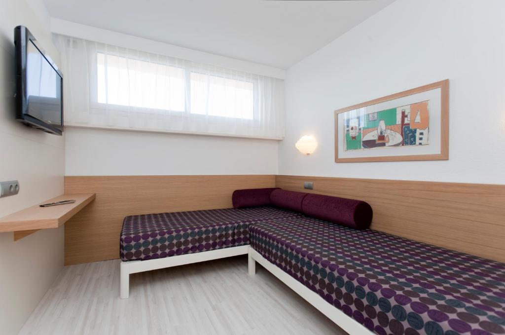 Insotel Cala Mandia Resort - 
