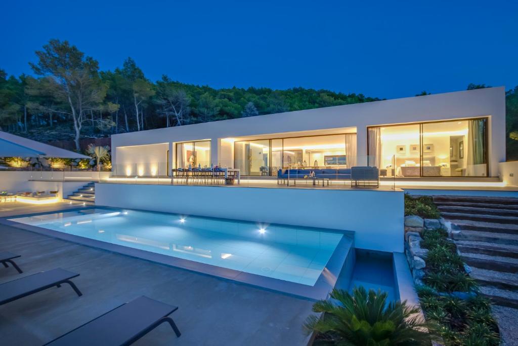 5 Star Private Villa with Majestic Views, Ibiza Villa 1066 ...