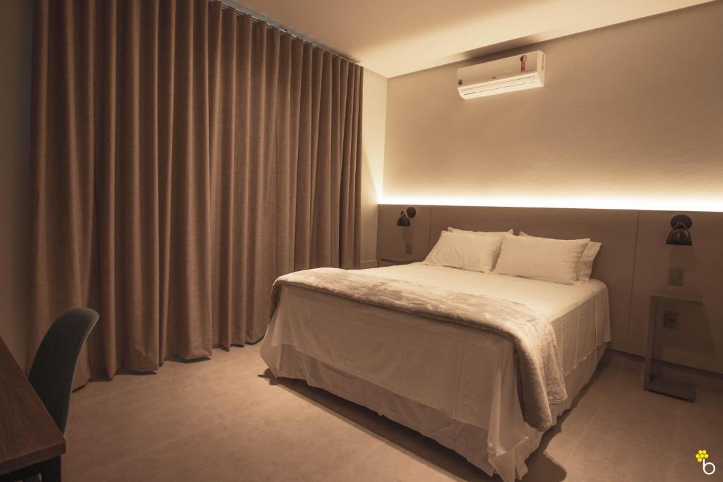  NAIM Hotel
