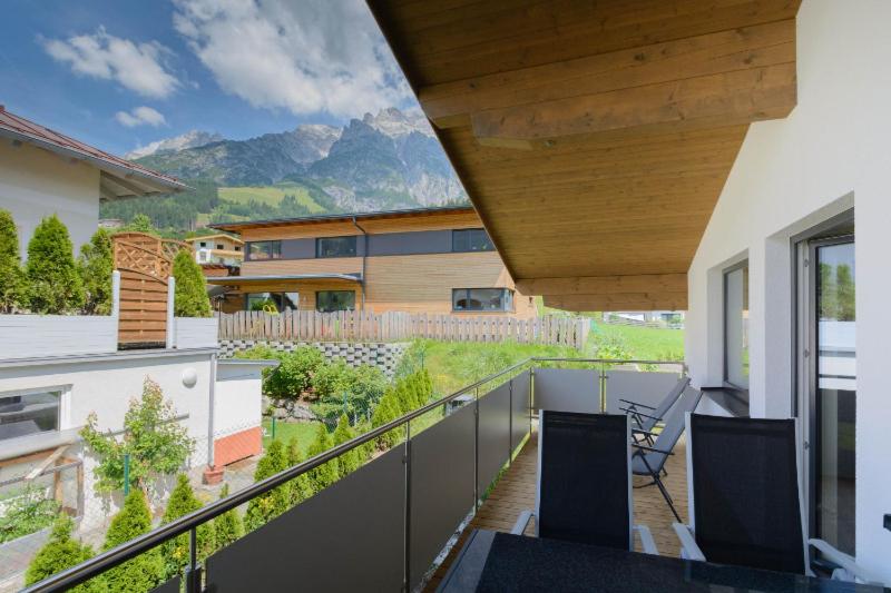 Výhľad na hory alebo výhľad na hory priamo z apartmánu