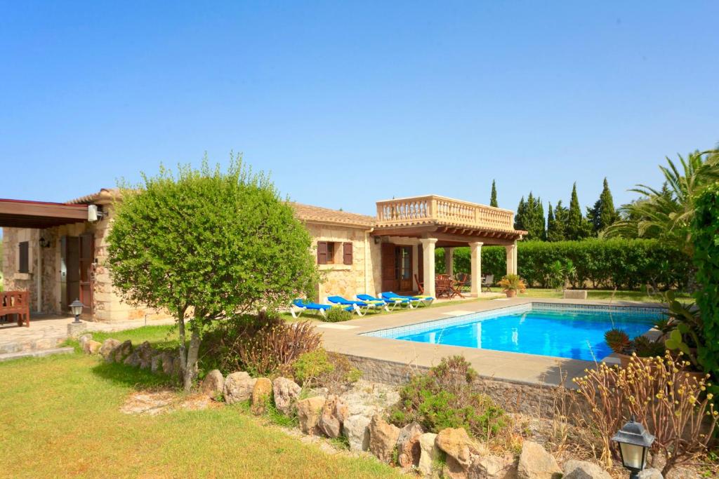Bazén v ubytování Villa Xinito by Sealand Villas nebo v jeho okolí