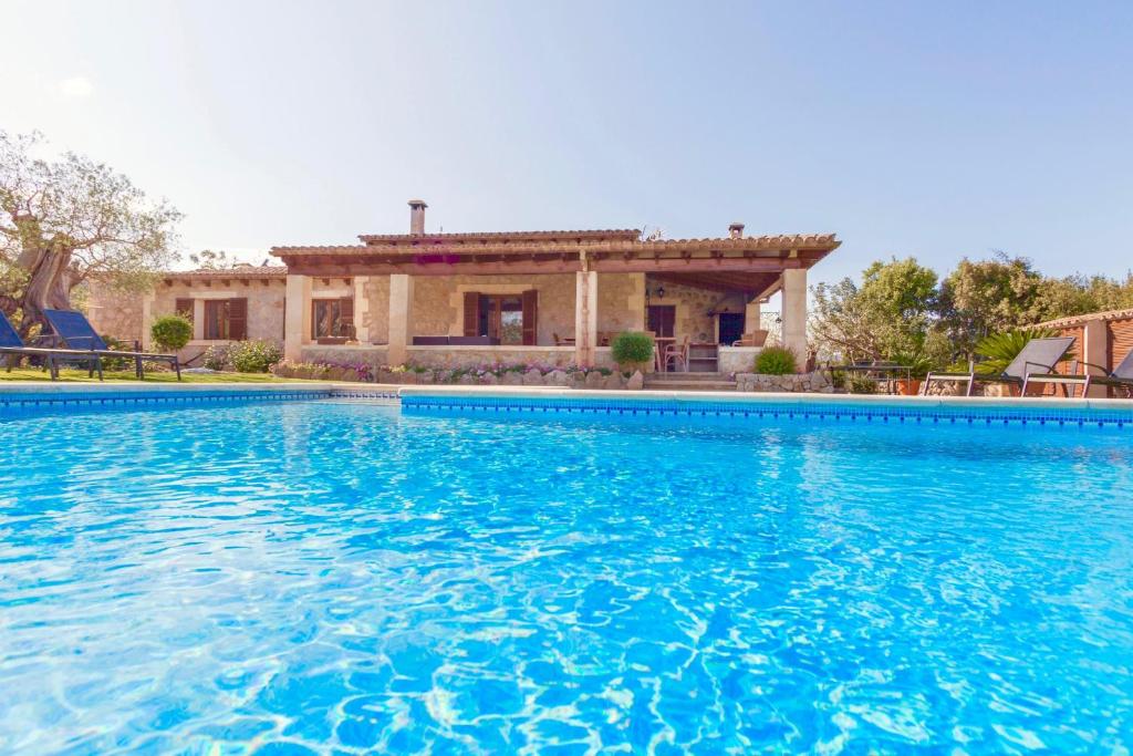 Villa Tatoli by Sealand Villas