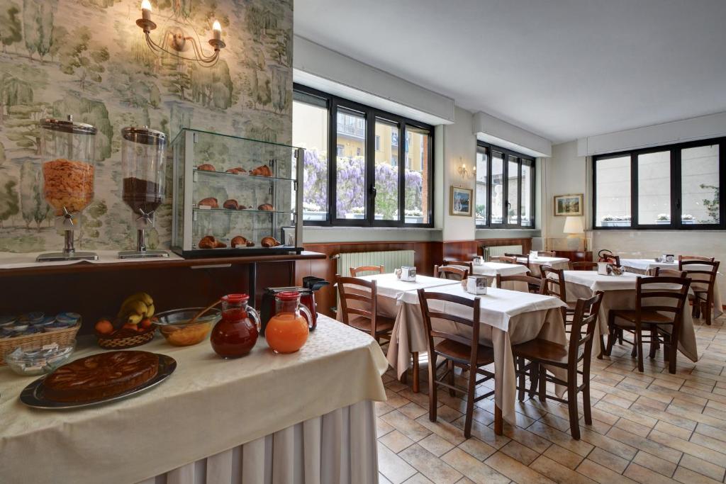 Astor Hotel - Resim 12