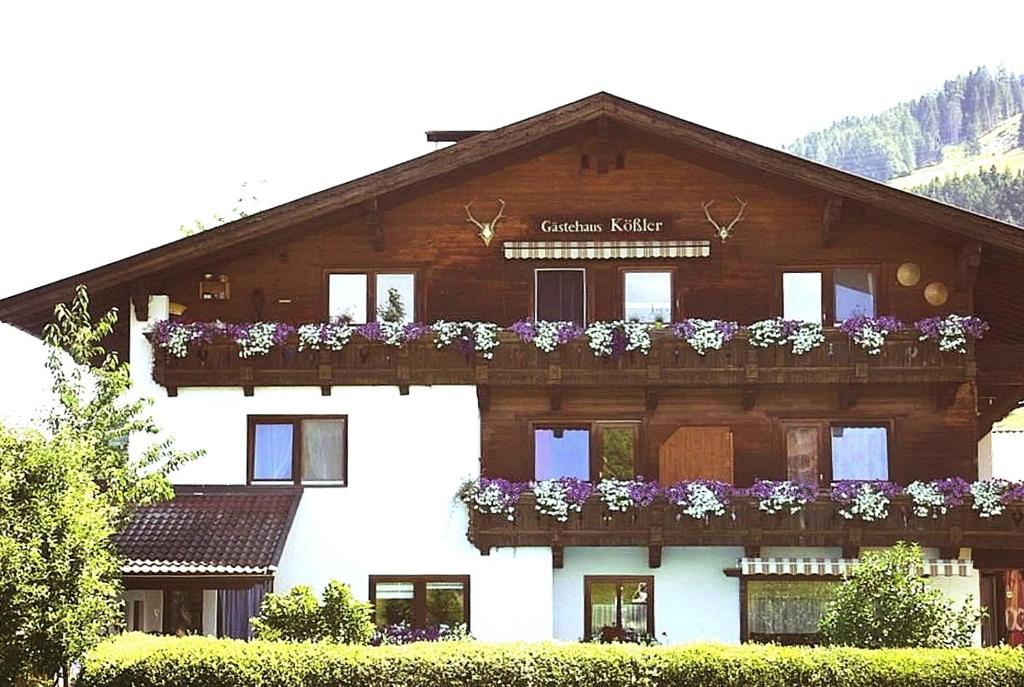 Zdjęcie z galerii obiektu Gästehaus Kössler w mieście Tulfes