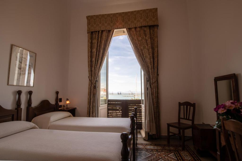 Hotel AeR BJ Vittoria - Zwillingszimmer Mit Balkon Und Meerblick