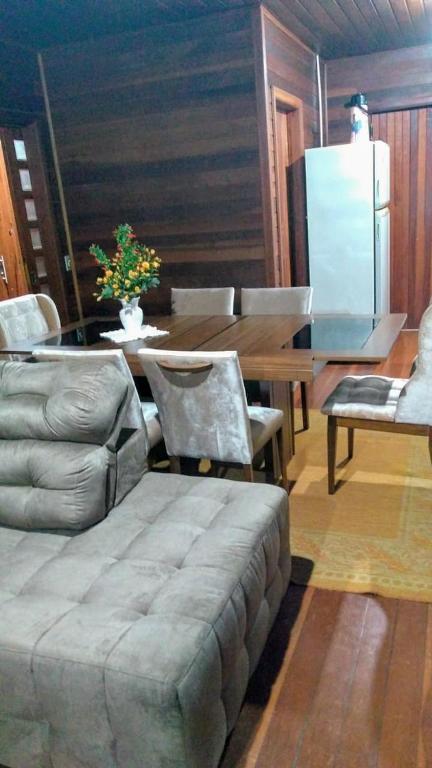 Chalé Piratini  Chalé Piratini