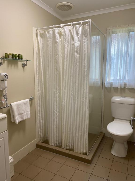 NRMA Atherton Tablelands Holiday Park - Ensuite Family Villa