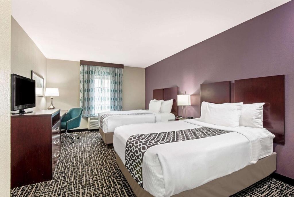 La Quinta by Wyndham New Cumberland - Harrisburg - Double Room With Two Double Beds - Non-Smoking