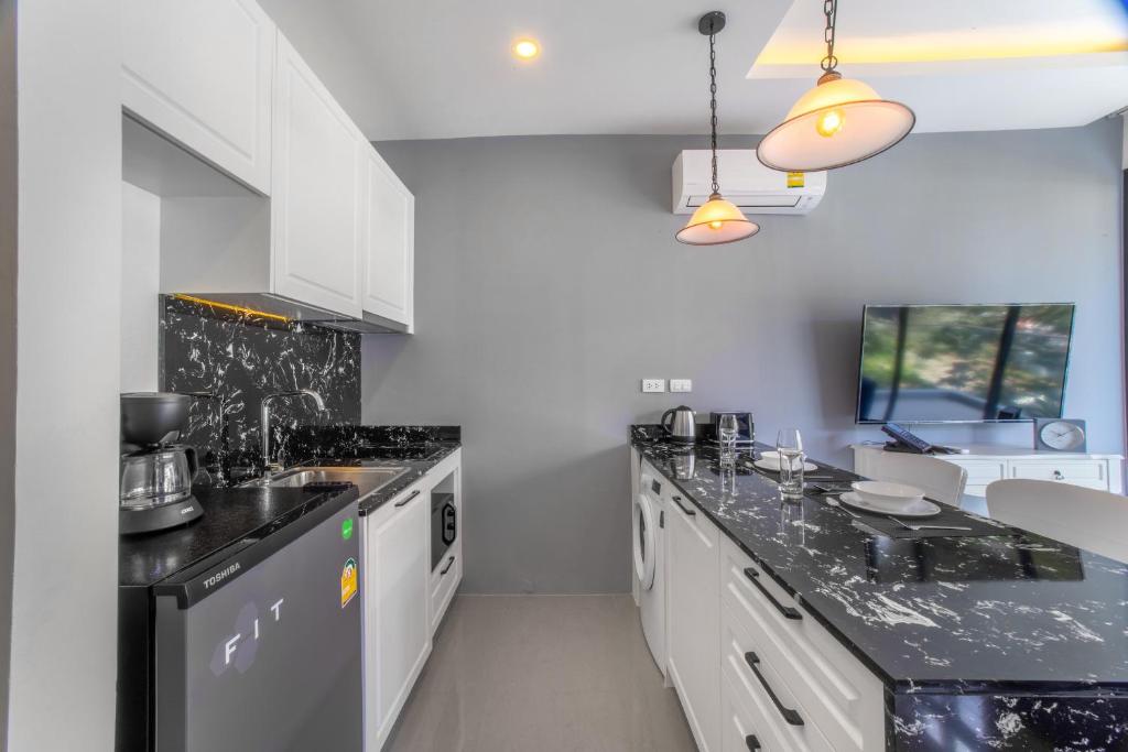 Fotografie z fotogalerie ubytování 1BDR Apartment near Surin beach #210 v destinaci Surin pláž