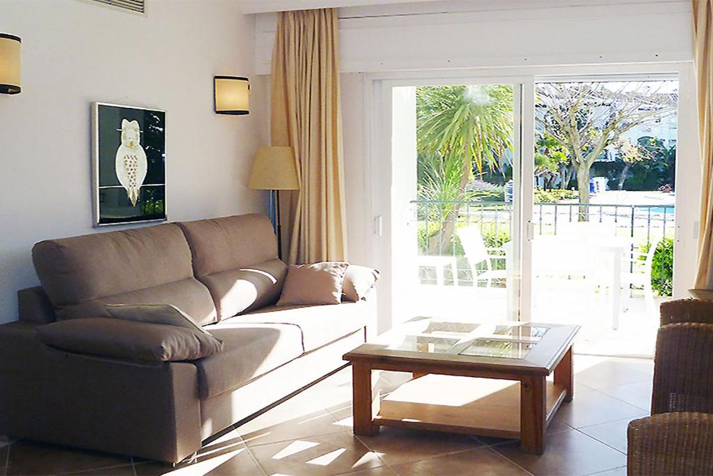 Hacienda Beach - Two-Bedroom Apartment (2-4 Adults)