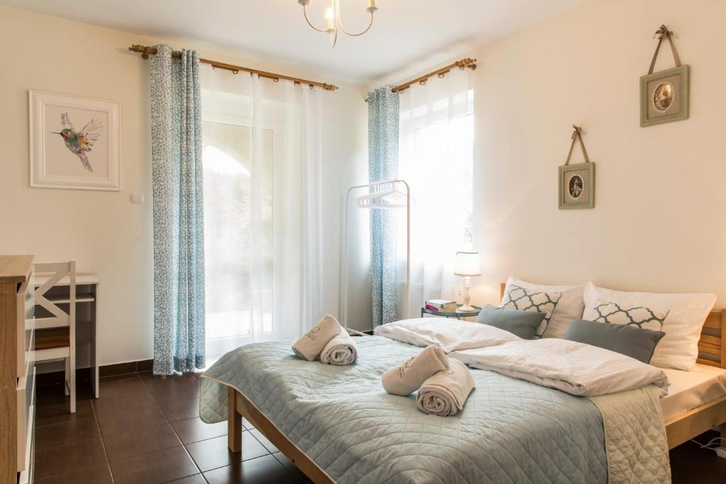 Apartamenty Zielona Owieczka - Two-Bedroom Apartment