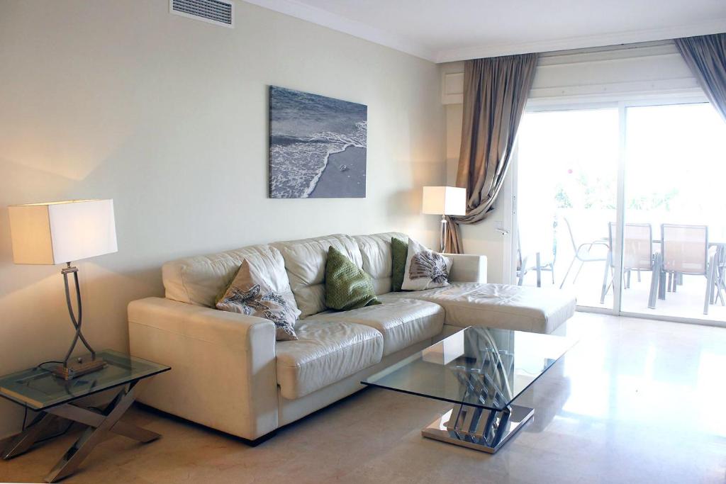 Hacienda Beach - Two-Bedroom Apartment With Garden View