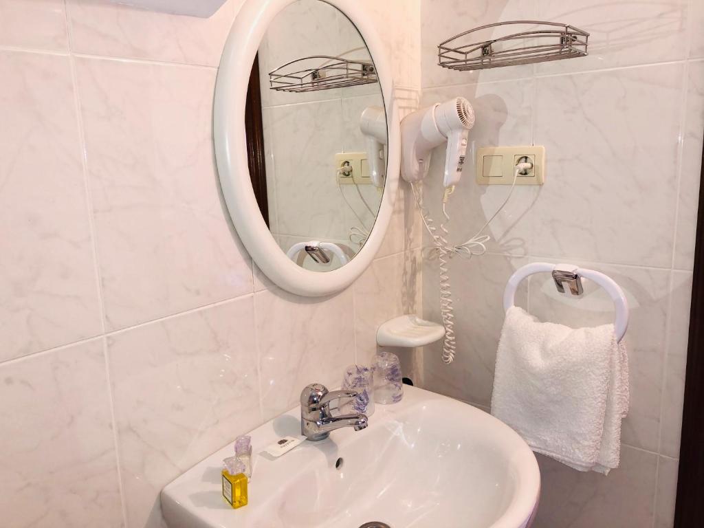 Hotel Playa de Lago - 4