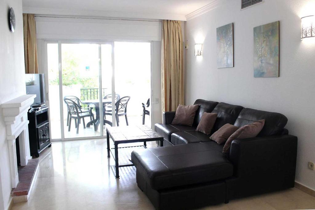 Hacienda Beach - Apartment With Garden View