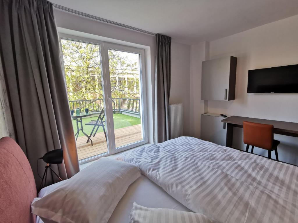 
Apartment with Terrace
