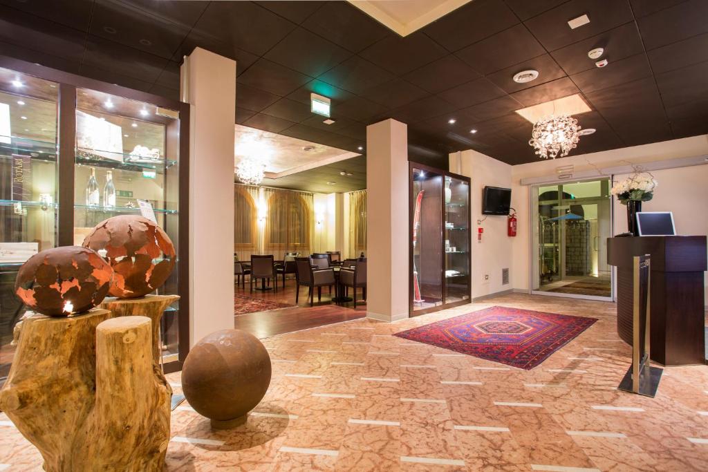 TV a/nebo společenská místnost v ubytování Hotel Norge