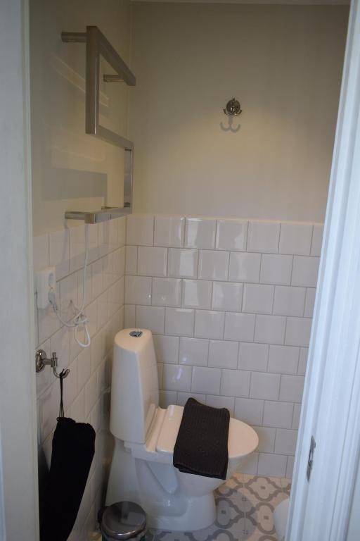 Koupelna v ubytování Rörums Gårdshotell
